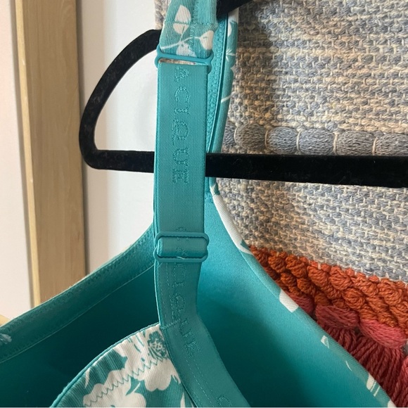 Cacique Boost Plunge Bra 44H - Picture 5 of 7